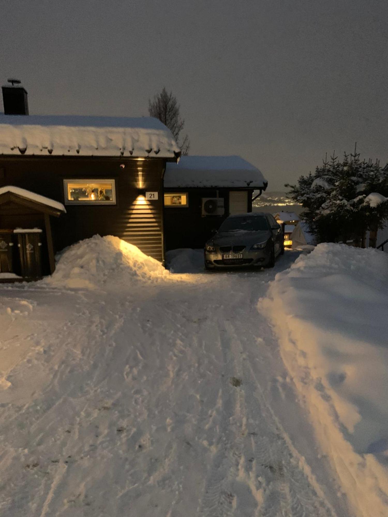 Rom Sentralt I Tromso Apartment Exterior photo